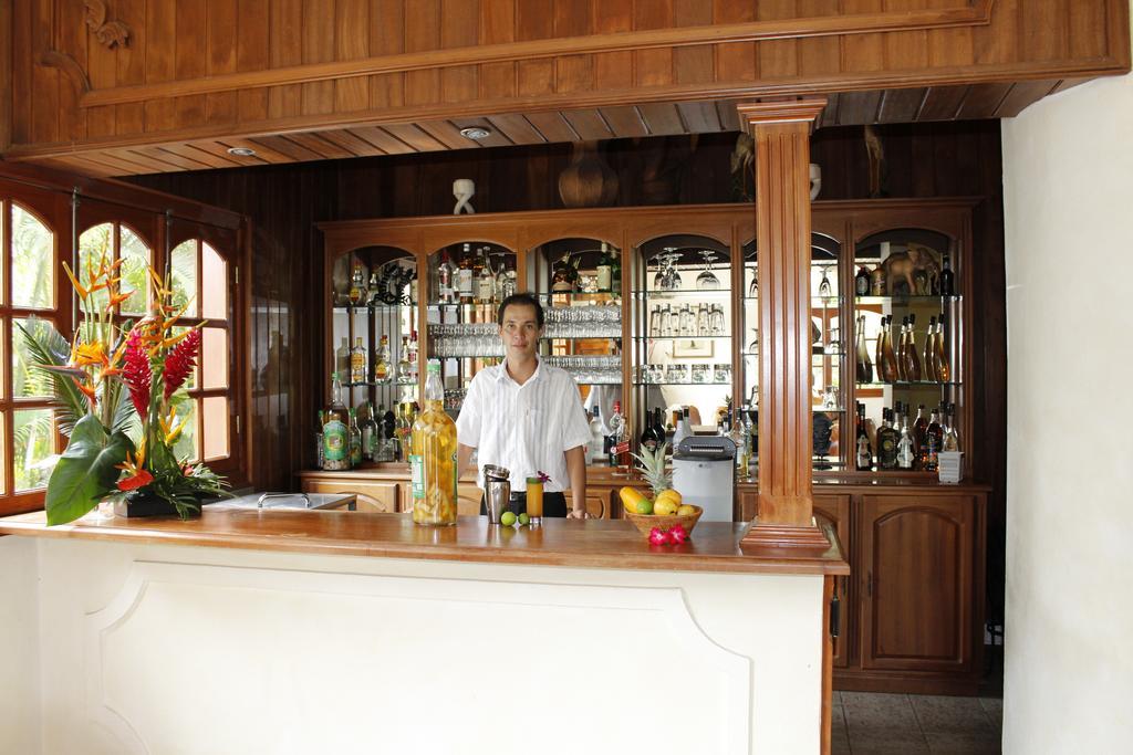 圣皮埃尔 Le Domaine Des Pierres酒店 外观 照片