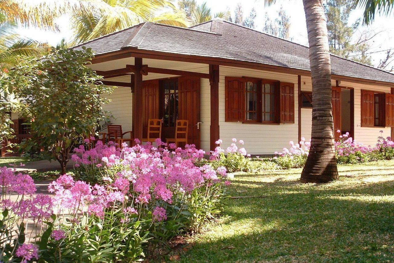 圣皮埃尔 Le Domaine Des Pierres酒店 外观 照片